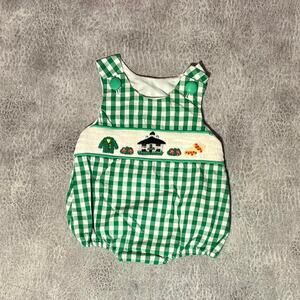 Kids embroidered little bear smocks